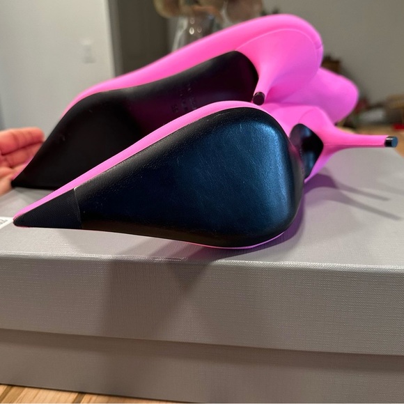 Balenciaga,color pink 🎀 - Picture 7 of 8